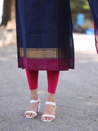 Kanchi cotton v-neck navy
