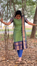 Kanchi cotton v-neck Green Blue