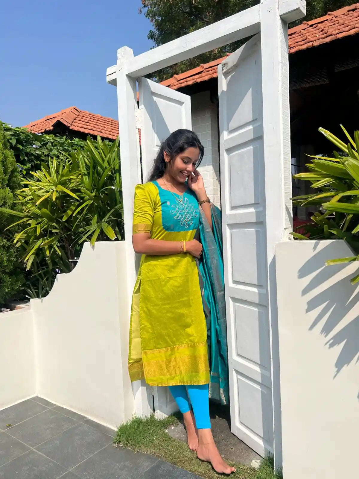 Kalyani Kolam Kurti & Dupatta