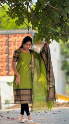 Kanchi cotton green black