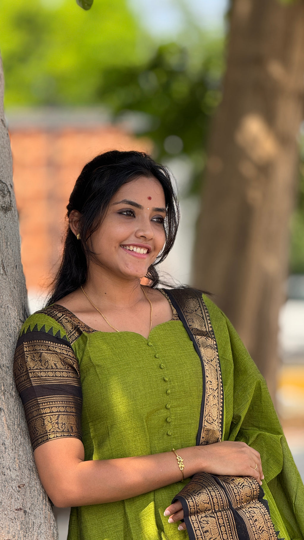 Kanchi cotton green black