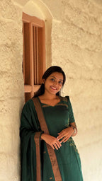 Kalyani Kolam Kurti & Dupatta