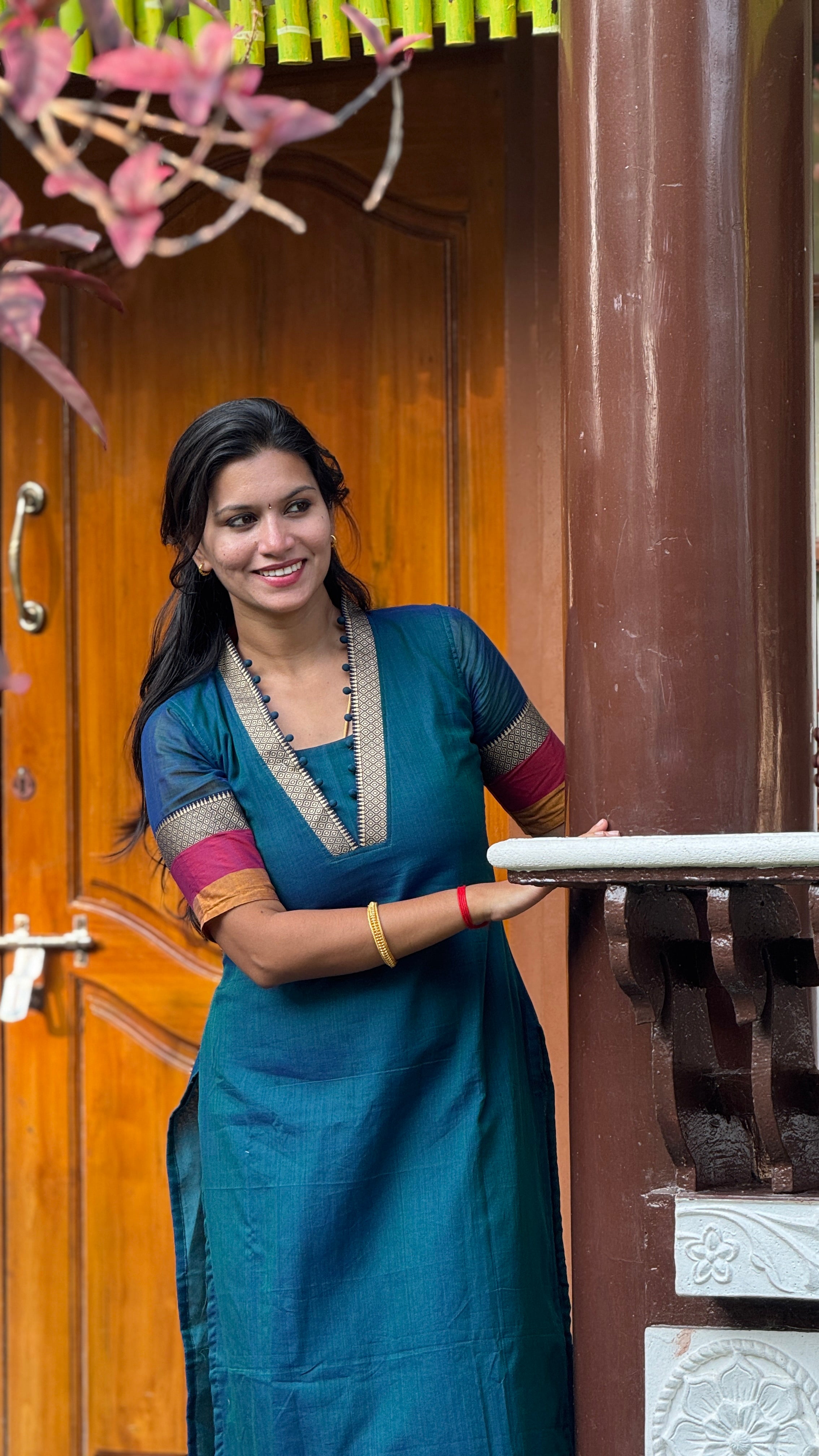 Narayanpet peacock V neck